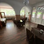 Belvarosi Panzio 시오포크