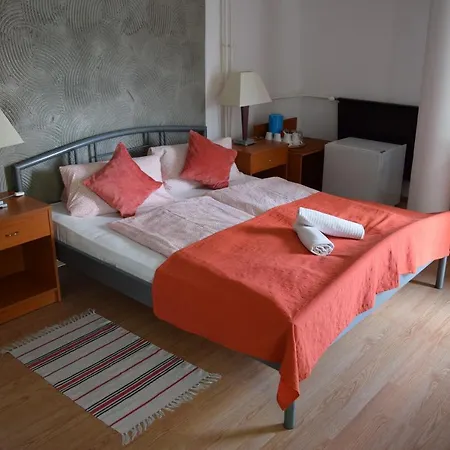 Bed & Breakfast Belvarosi Panzio 3*