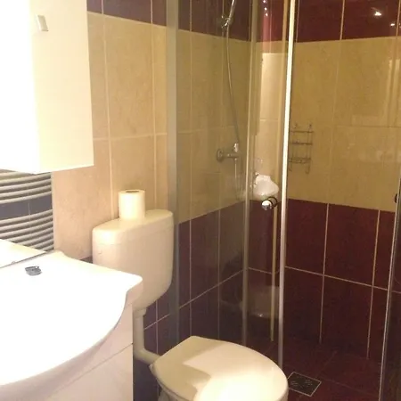 Belvarosi Panzio Bed & Breakfast Siófok