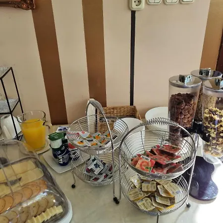 Bed & Breakfast Belvarosi Panzio Siofok