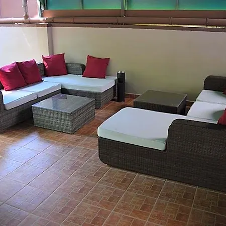 Bed & Breakfast Belvarosi Panzio