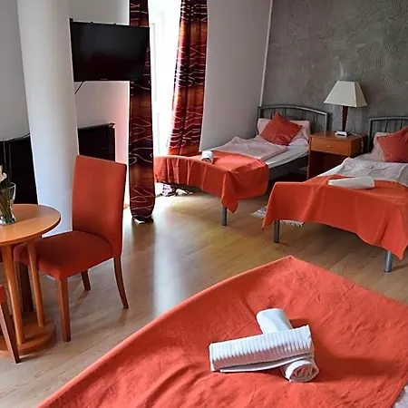Bed & Breakfast Belvarosi Panzio