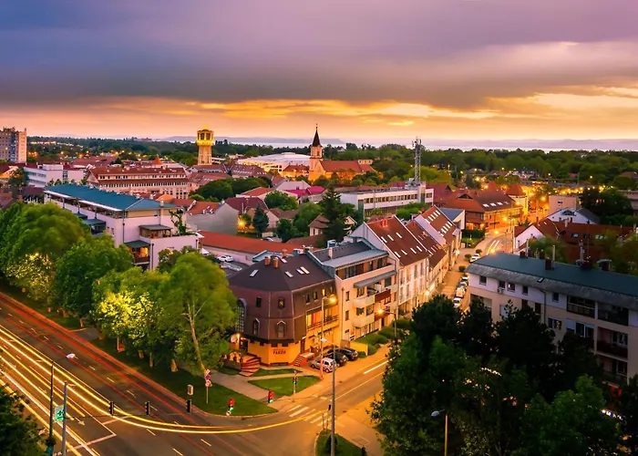 Belvárosi Panzió Bed and breakfast