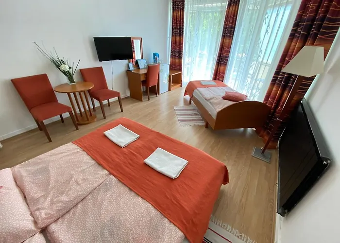 Belvárosi Panzió Bed & Breakfast Siófok