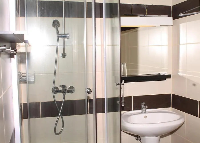 Belvárosi Panzió Bed and breakfast 4*